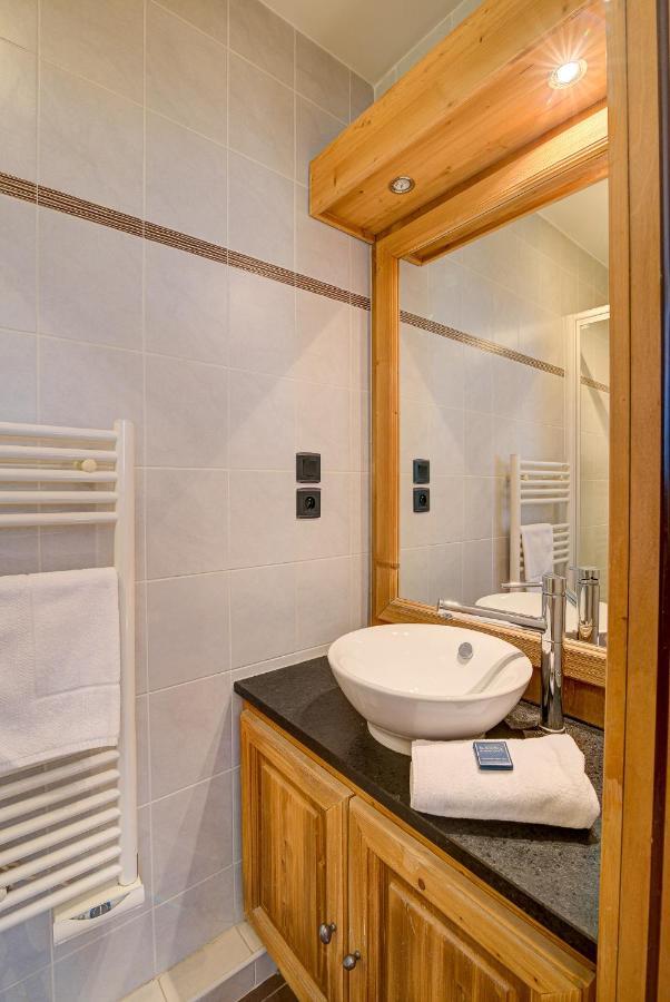 Apartment Le Paradis 2 - Alpes Travel - Central Chamonix Eksteriør billede