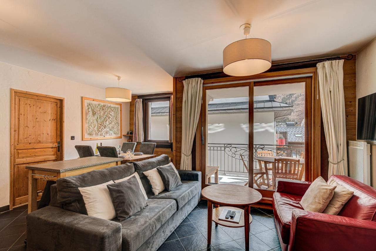 Apartment Le Paradis 2 - Alpes Travel - Central Chamonix Eksteriør billede
