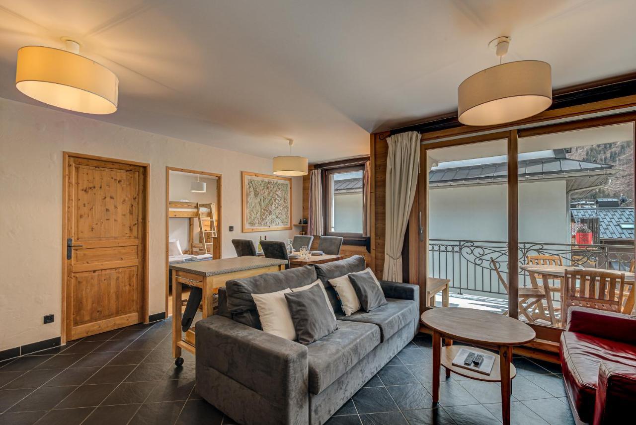 Apartment Le Paradis 2 - Alpes Travel - Central Chamonix Eksteriør billede