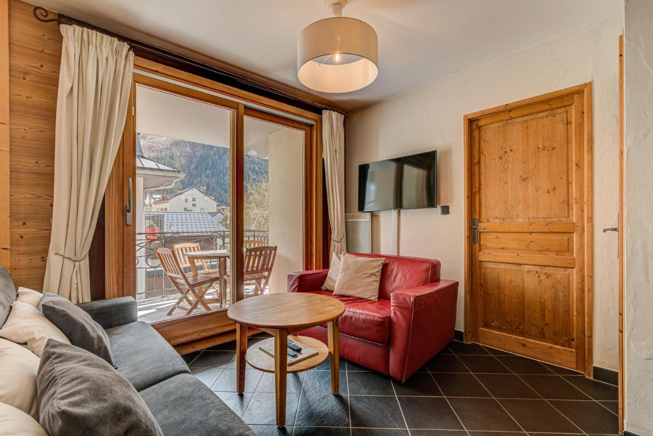 Apartment Le Paradis 2 - Alpes Travel - Central Chamonix Eksteriør billede