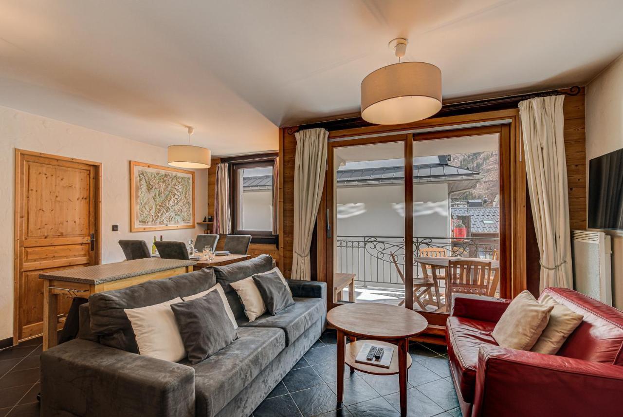 Apartment Le Paradis 2 - Alpes Travel - Central Chamonix Eksteriør billede