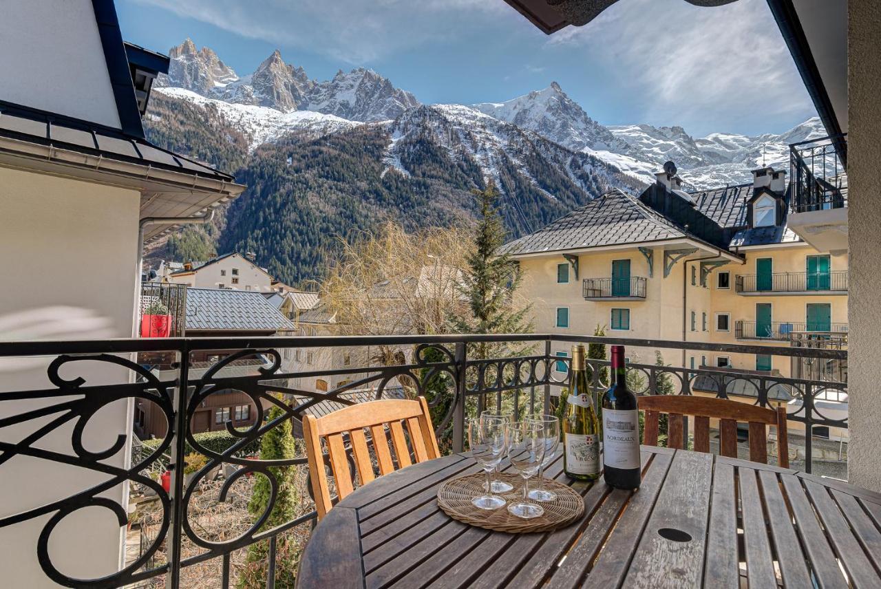 Apartment Le Paradis 2 - Alpes Travel - Central Chamonix Eksteriør billede