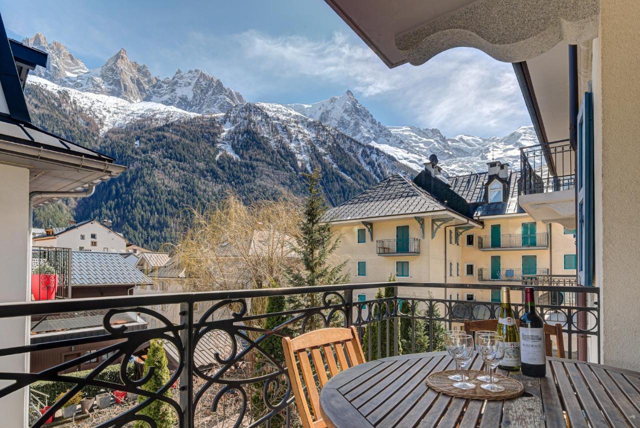 Apartment Le Paradis 2 - Alpes Travel - Central Chamonix Eksteriør billede